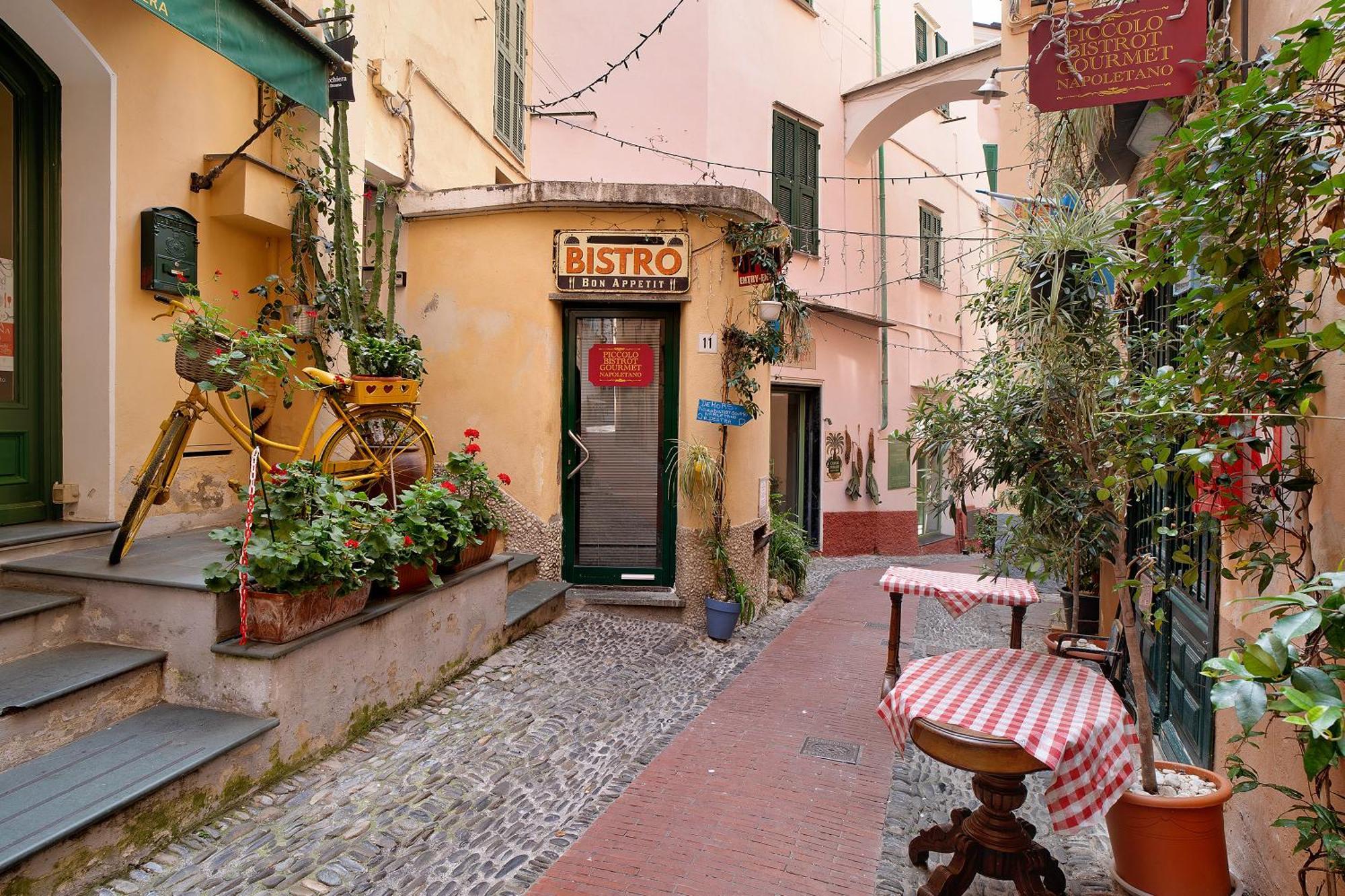 Casa Elena Apartment Bordighera Bagian luar foto